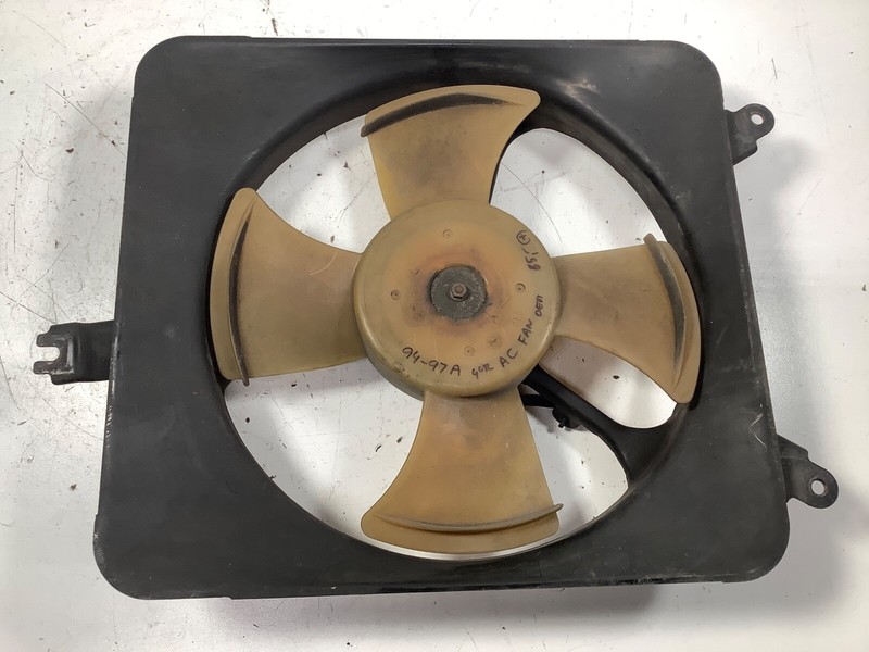 94-97 Honda Accord 4cyl A/C Condenser Fan Assembly OEM