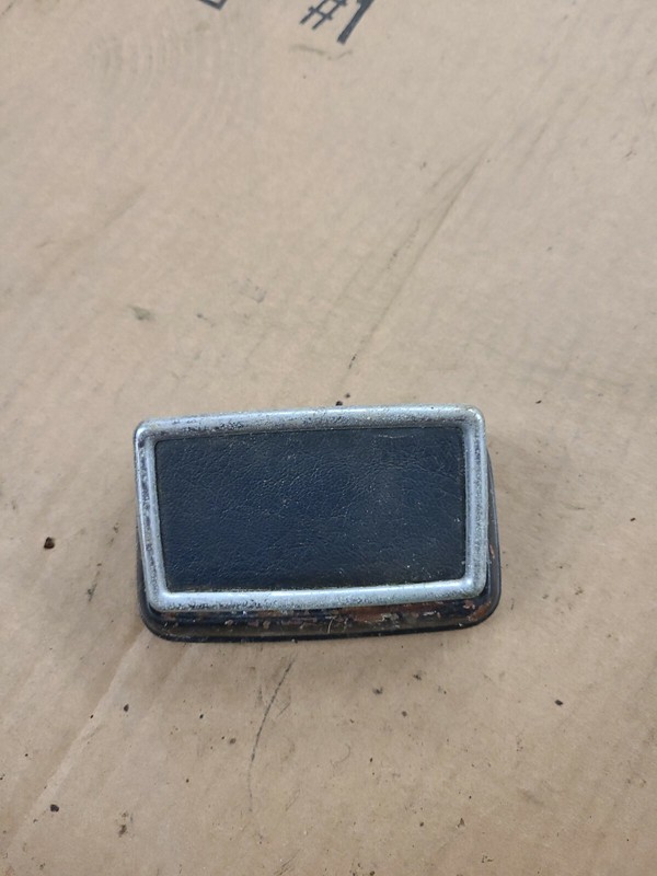 MERCEDES BENZ 220 D/8W115 LEFT REAR DOOR ASHTRAY