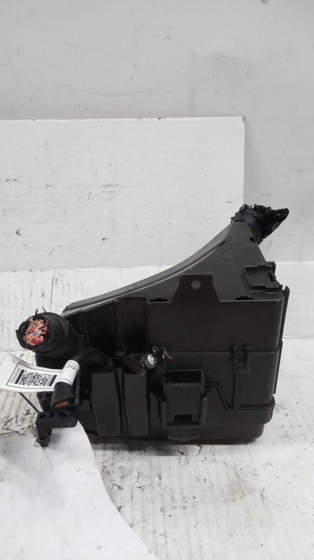 2015 Hyundai Sonata Fuse Box OEM 912514R010 138k Miles Silver