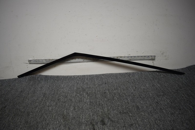 RANGE ROVER L560 WINDOW MOLDING FACTORY OEM