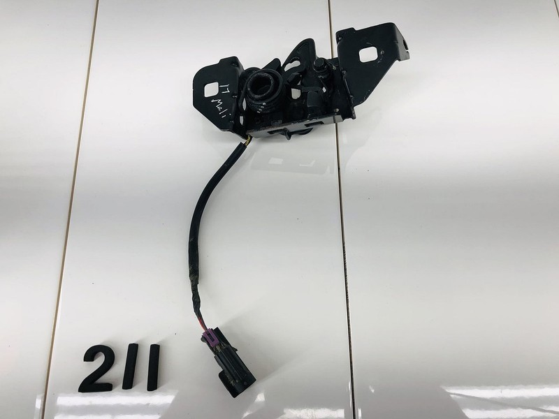 16-18 CHEVROLET MALIBU HOOD BONNET LOCK LATCH & SAFETY CATCH OEM