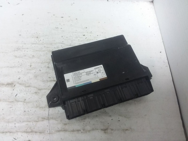 Theft Locking Keyless Entry Module Fits 14-18 VOLVO S60 30659775