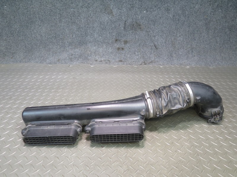 2014-2017 RANGE ROVER SPORT L494 LEFT AIR INTAKE CLEANER DUCT HOSE TUBE LINE