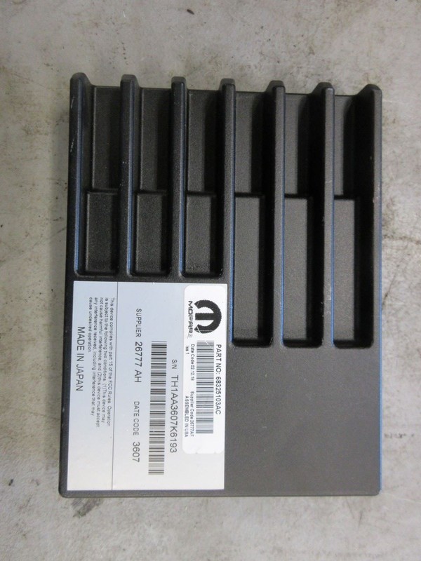 2018 Dodge Durango OEM Radio Amplifier 68325103