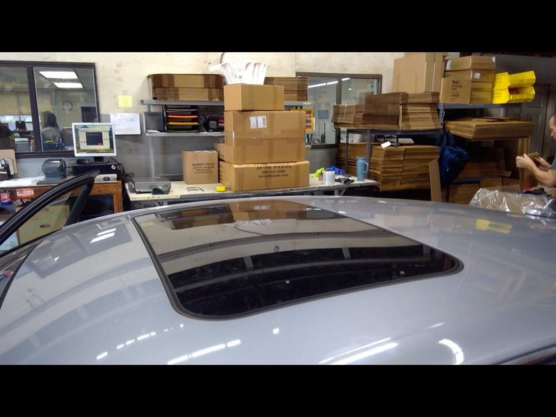Complete Sun Roof Glass Tracks and Motor Sedan Fits 09-16 AUDI A4 1645402