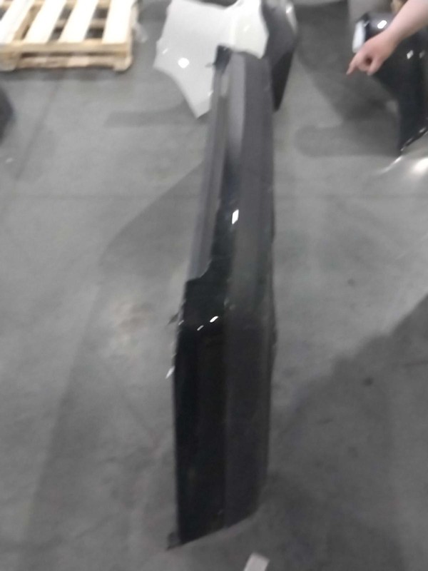 2016 Land Rover Range Rover OEM Rear Bumper Assembly - Used, 140k Miles