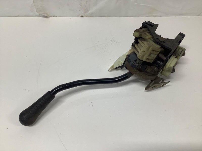 97-98 Honda CR-V AT Shifter Assembly with Solenoids Used OEM