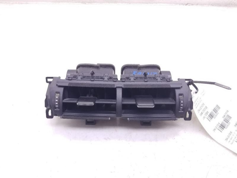 2016 LEXUS NX200T CENTER MOUNTED DASH AIR VENTS