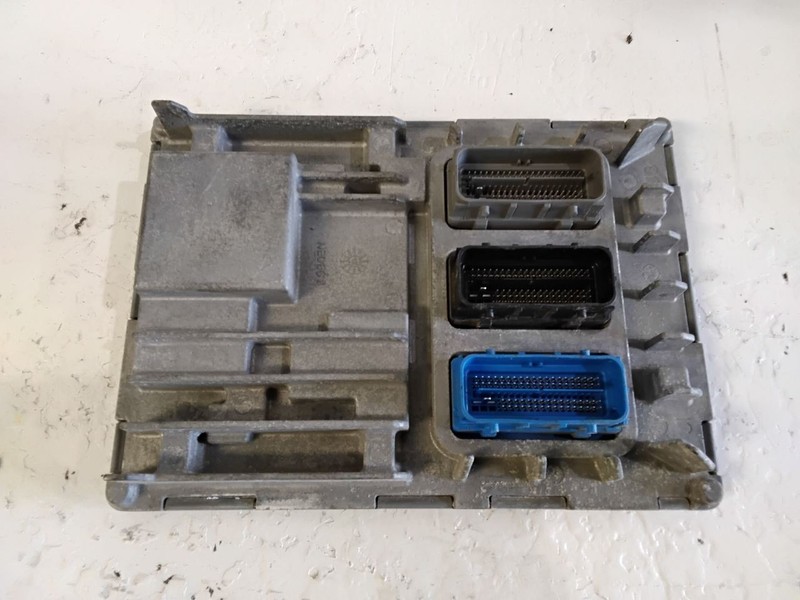Engine ECM Electronic Control Module 3.6L Fits 16-23 CAMARO 3548163