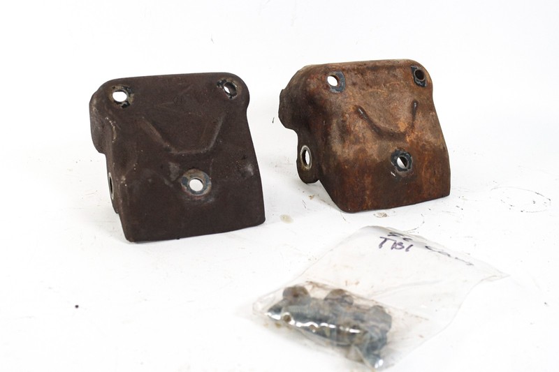 67-92 Camaro 82-92 Firebird Trans Am Small Block SBC Engine Motor Mounts *USED*