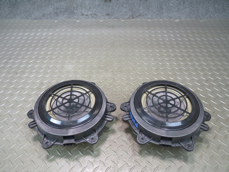 2015-2018 PORSCHE MACAN REAR LEFT & RIGHT SIDE DOOR AUDIO SPEAKER BOSE SET