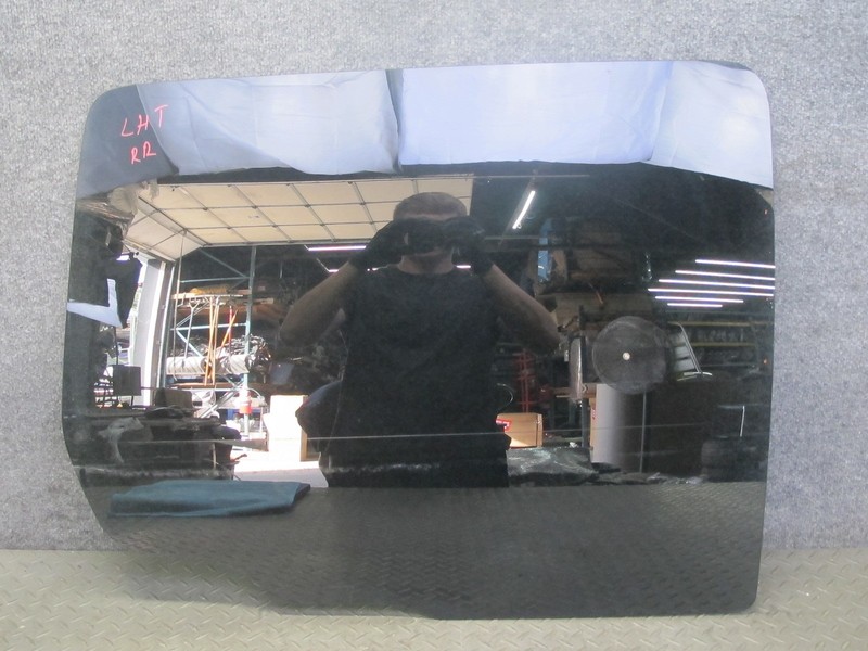2003-2009 HUMMER H2 REAR RIGHT DOOR GLASS WINDOW