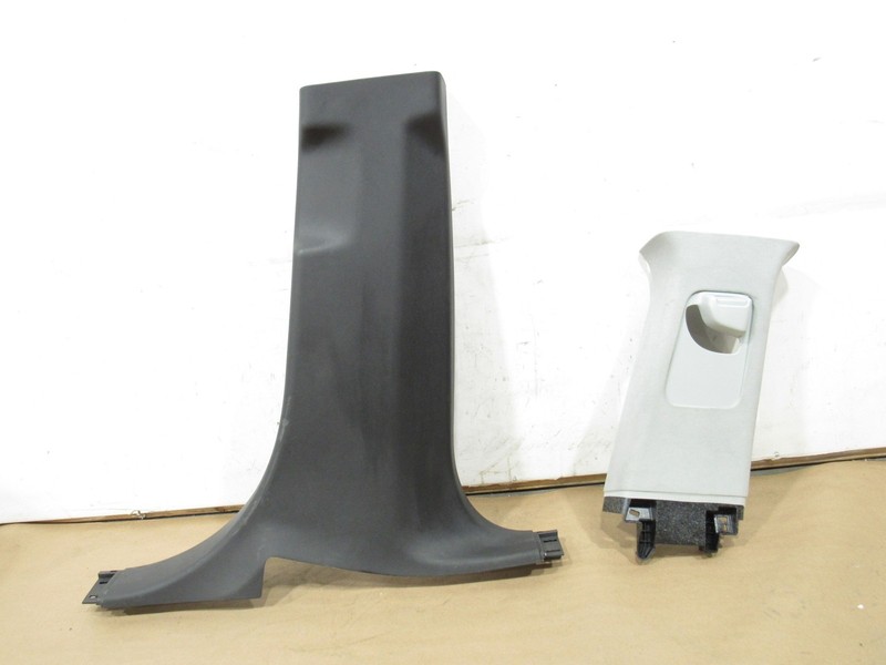 Rivian R1S 2024 Right Passenger B Pillar Lower Trim Cover Panel Set 21-26 |@1