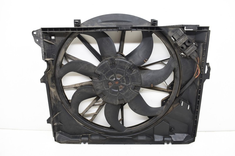 2008 BMW E93 328i Engine N51 Radiator Cooling Auxiliary Fan Shroud OEM KW48