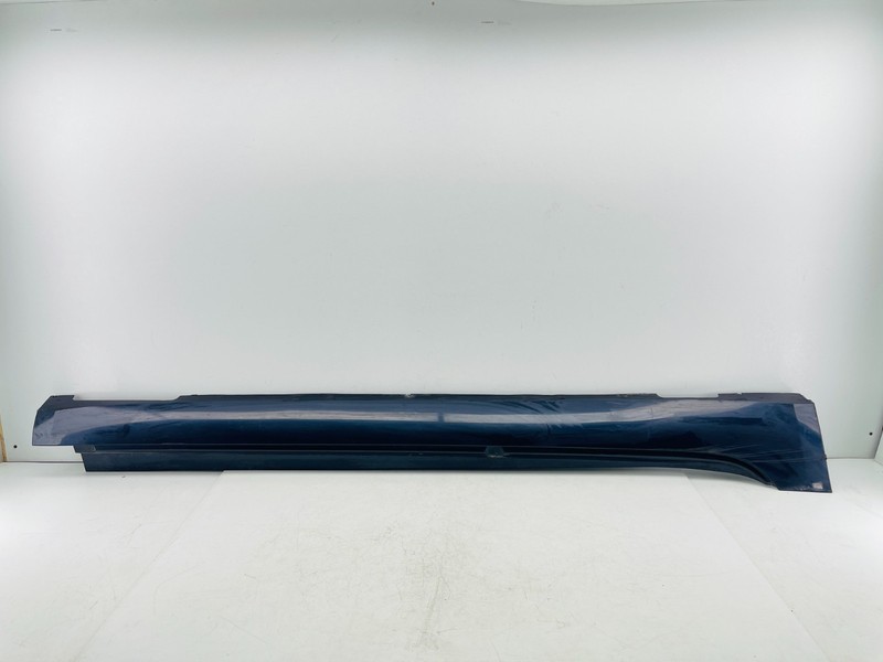 2013–2019 Cadillac XTS Left Side Skirt Rocker Panel Molding OEM 22970079