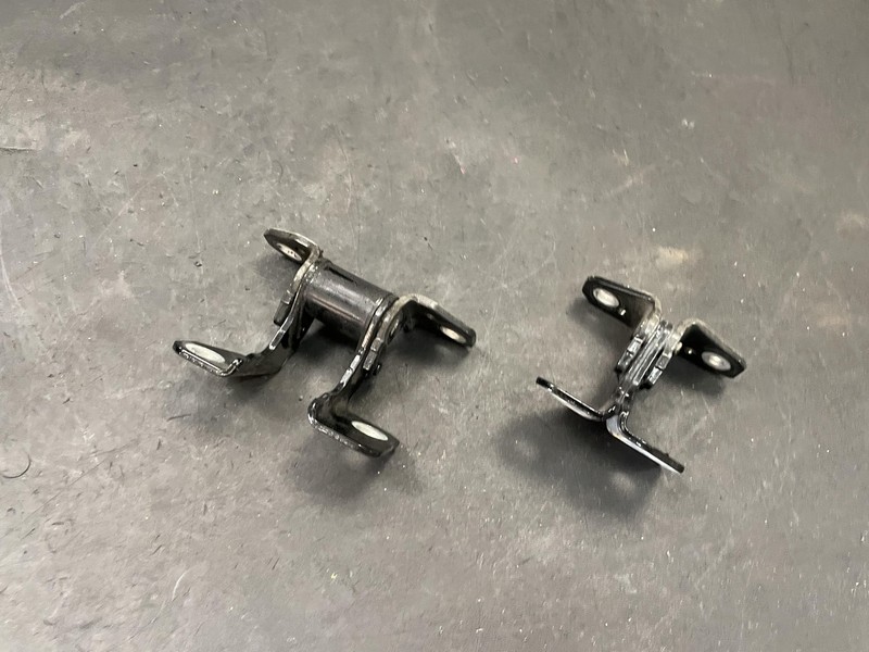 2PC Rear Right Door Upper & Lower Hinge 2018 Jeep Grand Cherokee 2013- 2020 2021