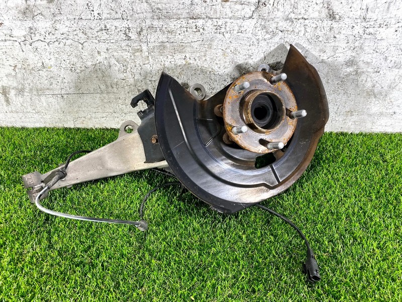 14-23 INFINITI Q50 Q60 FRONT RIGHT RH PASS SIDE SPINDLE KNUCKLE WHEEL HUB OEM
