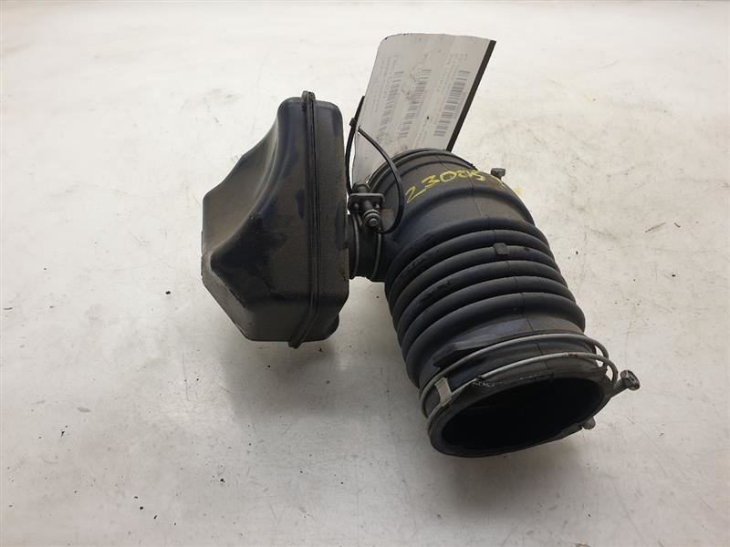 2015 TOYOTA CAMRY 3.5L 6CYL AIR CLEANER RESONATOR TUBE ASSEMBLY