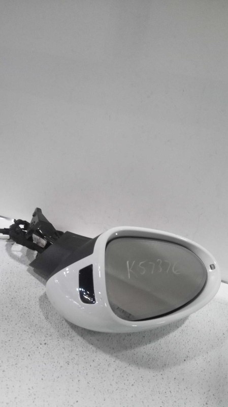 Used Left Door Mirror fits: 2017 Porsche MACAN power w/sport design package opt