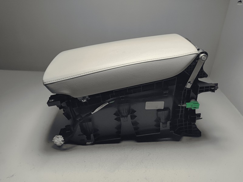 2018-2020 HONDA ACCORD CENTER CONSOLE STORAGE COMPARTMENT BOX & ARMREST OEM