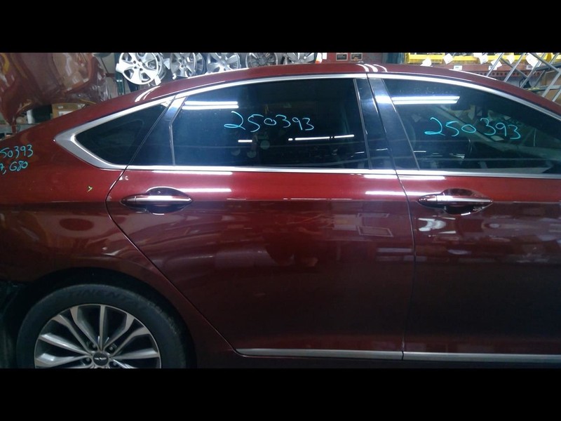 Passenger Right Rear Side Door With Sunshade Fits 17-20 G80 1671685