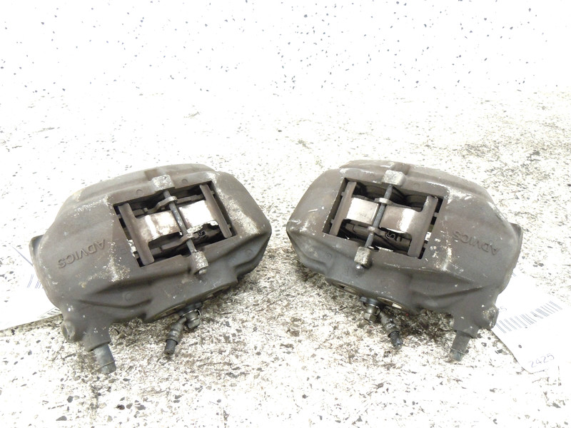 2007-2019 Lexus GS350 Front Brake Caliper Pair Left Right OEM
