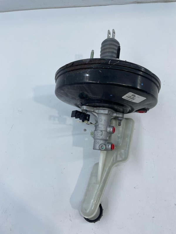 2013-2016 Ford Fusion Power Brake Booster W/ Master Cylinder Reservoir Cap OEM