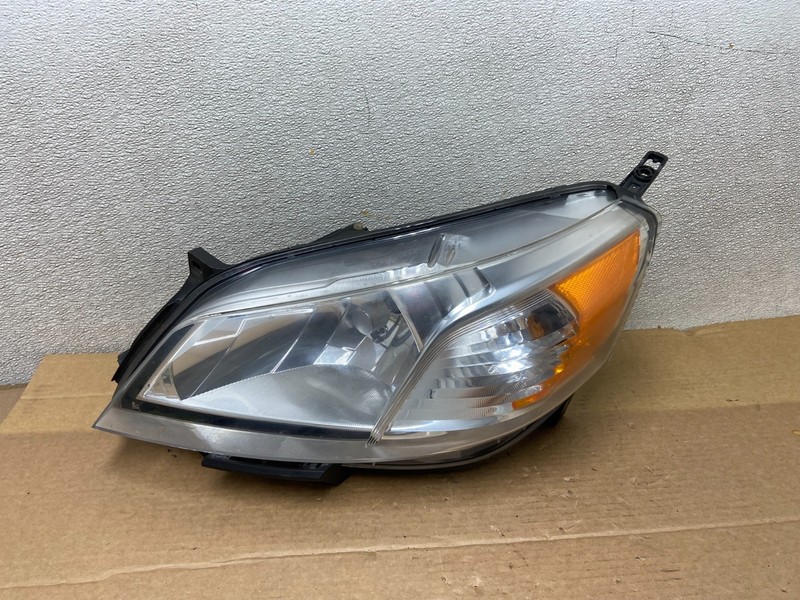 2013 to 2017 Nissan NV200 Left Driver LH Halogen Headlight AB5084 DW