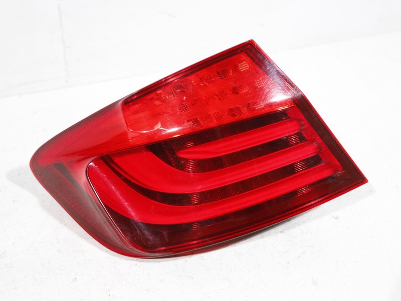 2011 - 2013 BMW F10 528I 535I 550I LEFT OUTER TAIL LIGHT DRIVER SIDE OEM