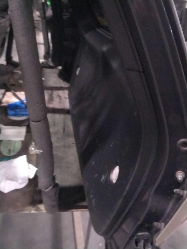 Used Deck Lid fits: 2011 Jeep Grand cherokee exc. SRT8 w/o rear view camera Grad