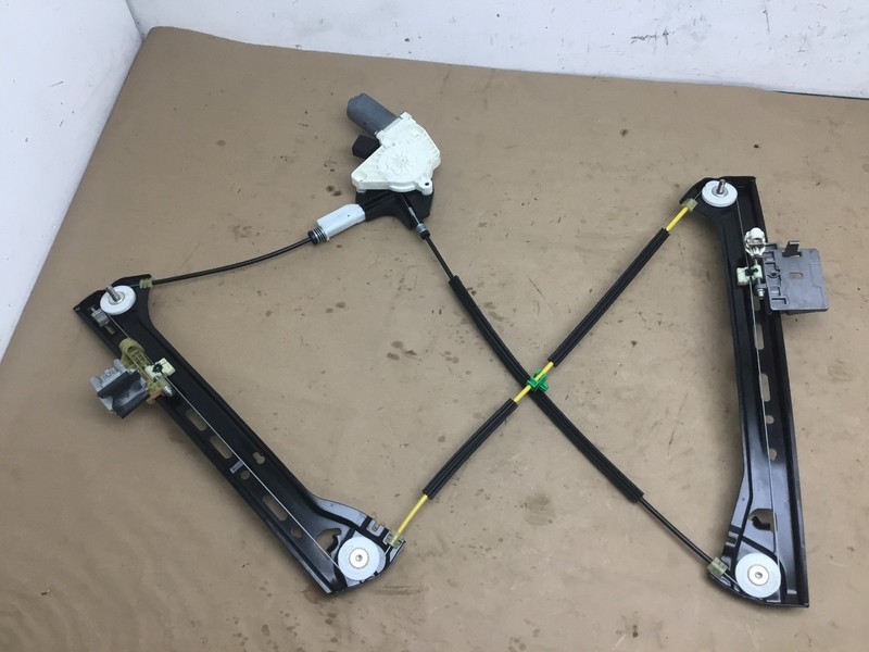Mercedes C43 W205 AMG Right Passenger Door Window Regulator Motor 17-20 |:Y
