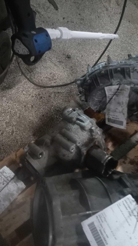 2007 INFINITI M35 Differential Carrier Assembly 3.5L 4WD OEM Used 188K Miles