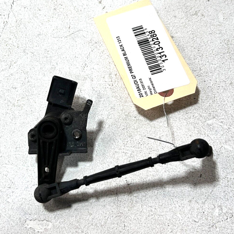 2017 - 2023 AUDI Q7 REAR LEFT DRIVER HEADLIGHT RIDE HEIGHT LEVEL SENSOR OEM