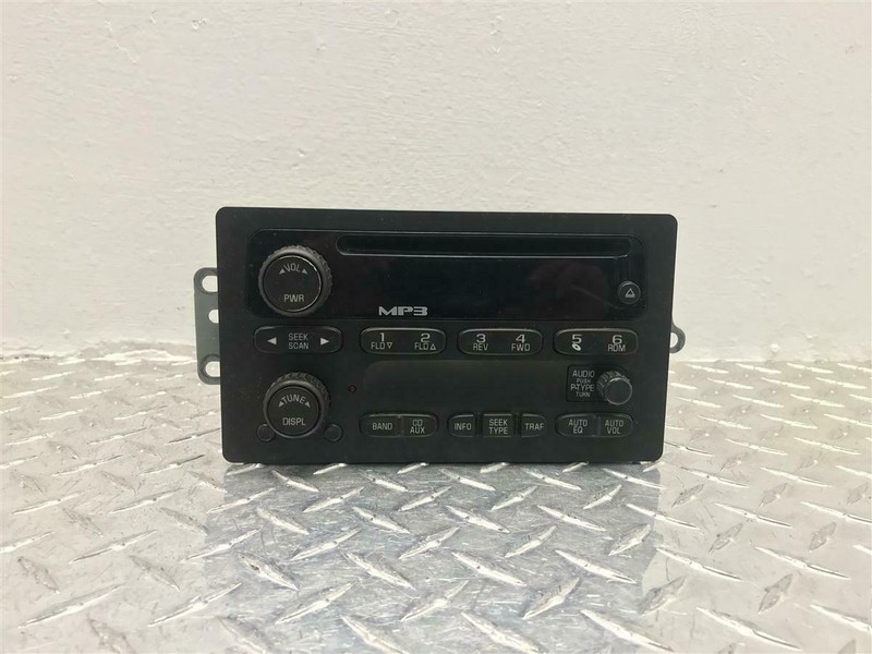 05-12 CHEVROLET COLORADO CANYON RADIO AM FM CD PLAYER OEM 15806673
