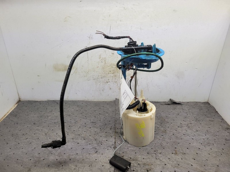 Fuel Pump Assembly 2.0L Turbo Tank Mounted Fits 09-11 TIGUAN 1644615