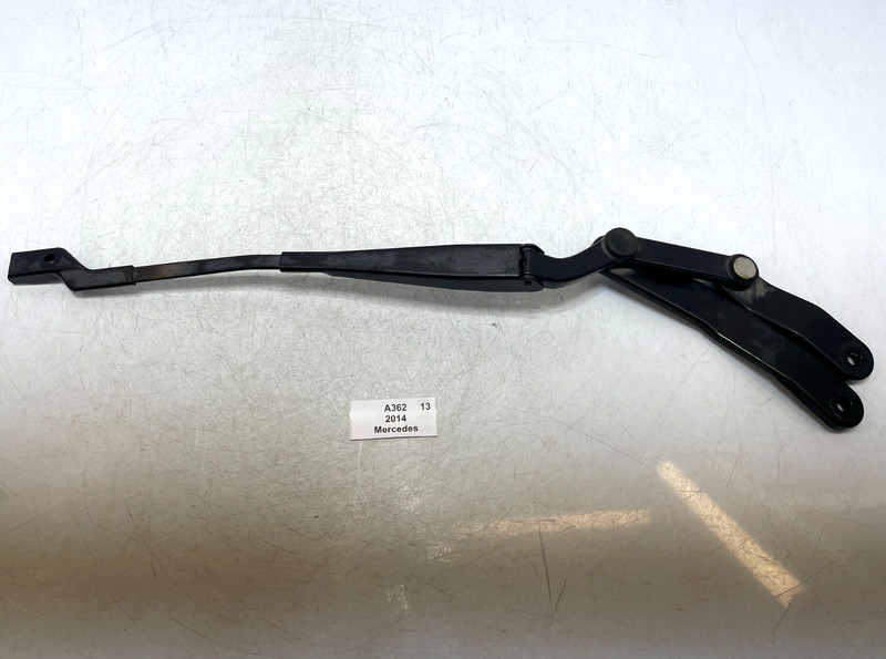 ✅ 2013-2016 OEM Mercedes W204 C250 Left Driver Side Windshield Wiper Arm