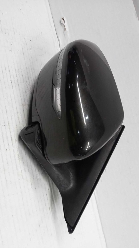 2015 Nissan Rogue Right Door Mirror Green OEM Used 621863 95K Miles