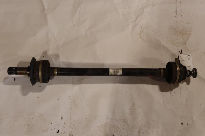 2018-2019 BMW M550I AWD REAR RIGHT SIDE AXLE SHAFT CV U JOINT OEM