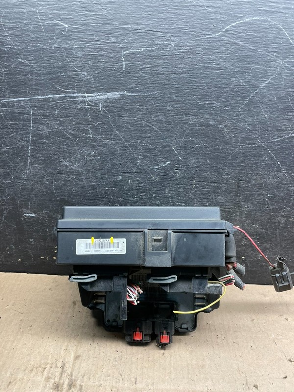 2009 Jeep Grand Cherokee Fuse Box Relay Panel BCM Body Control Module T7456 DG