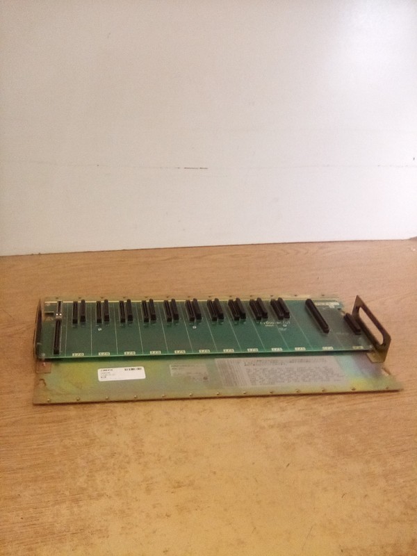 Omron CV500-BC101 Base Unit