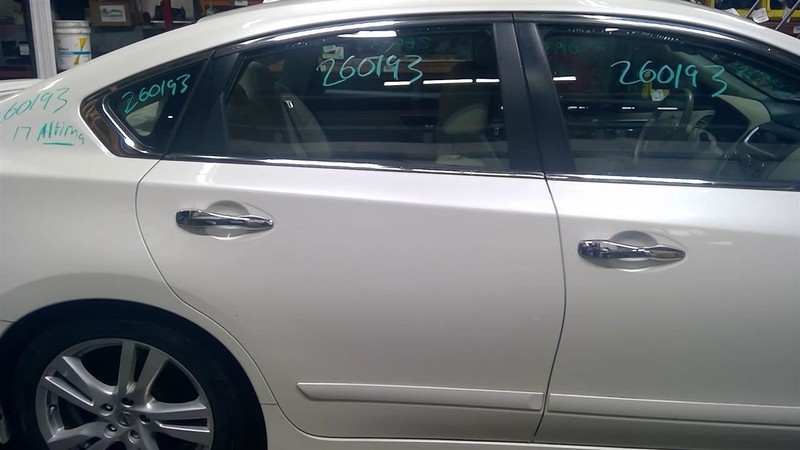 Passenger Rear Side Door Electric Sedan Fits 13-18 ALTIMA 1790661