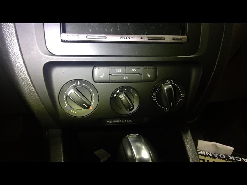 Temperature Control Sedan Single Zone Manual Fits 11-14 JETTA 1267524