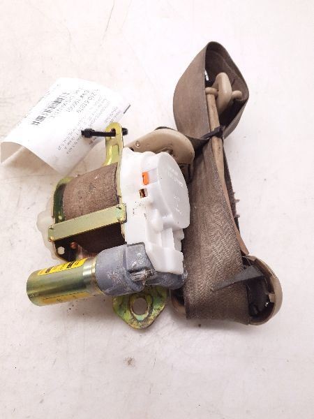 99 00 01 02 03 TOYOTA SOLARA SE PASSENGER SIDE FRONT SEAT BELT ASSEMBLY