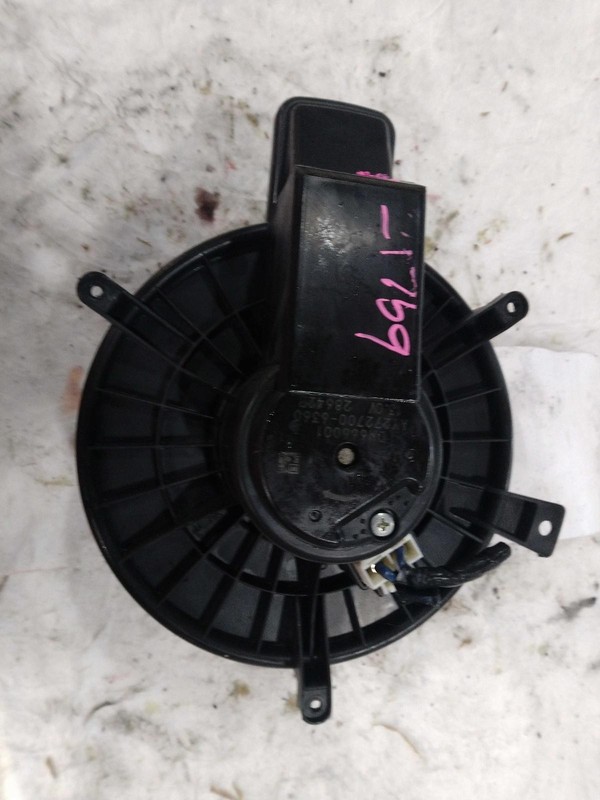 2015 Jeep Grand Cherokee HVAC Blower Motor OEM 68224166AB Black 103K Miles