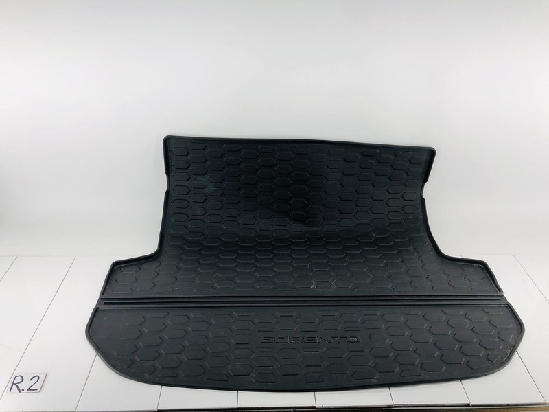 16-18 KIA SORENTO REAR TRUNK CARGO COMPARTMENT FLOOR COVER MAT OEM