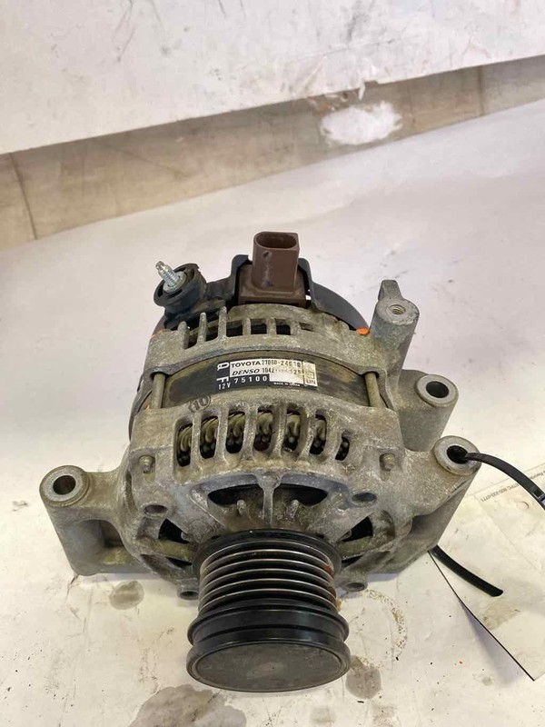 Alternator TOYOTA COROLLA Hatchback 19 20 21 22 23 24