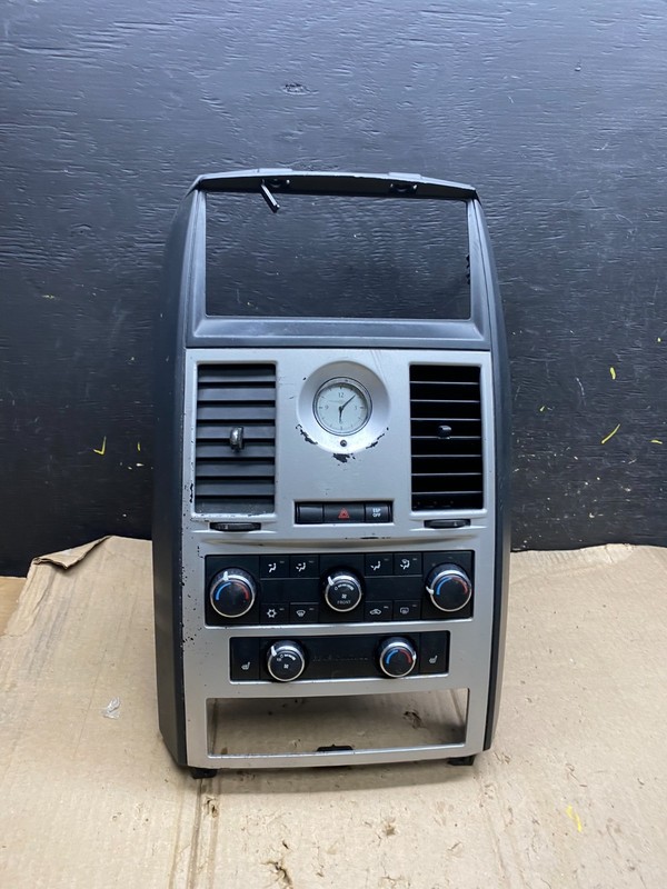 2008-2010 Dodge Grand Caravan Radio Bezel Climate Control AC Heater x5998 DG