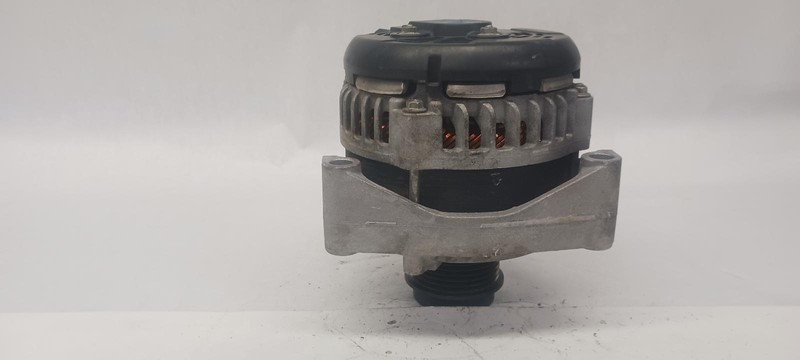 17-'19 CHEVROLET SILVERADO 2500 Alternator 6.6L 220 amp OEM 1 Year Wnty!