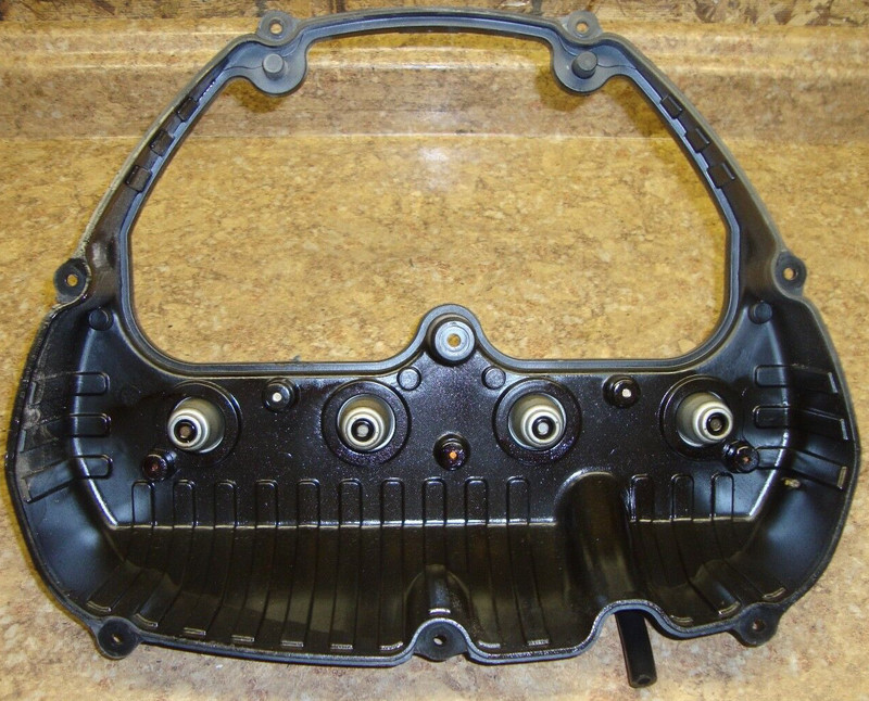 2005 Honda CBR1000RR CBR 1000 RR CBR1000 Air Filter Cleaner Box Fuel Rail Intake
