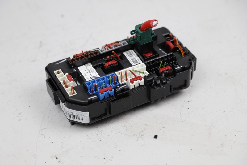 2014-2018 BMW F15 X5 X6 Rear Power Distribution Fuse Box Unit OEM 9360371